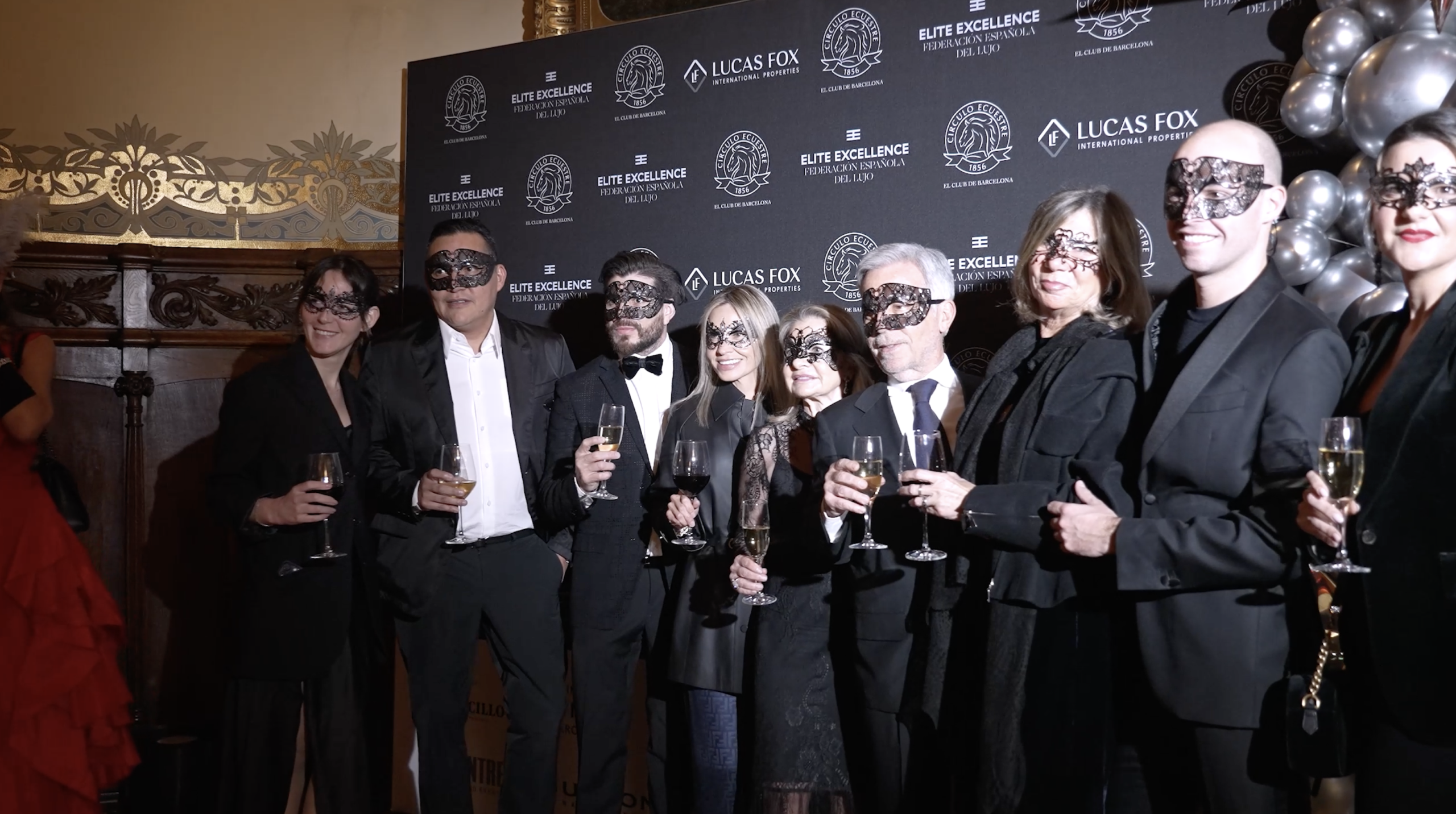 Elite – Masquerade Party